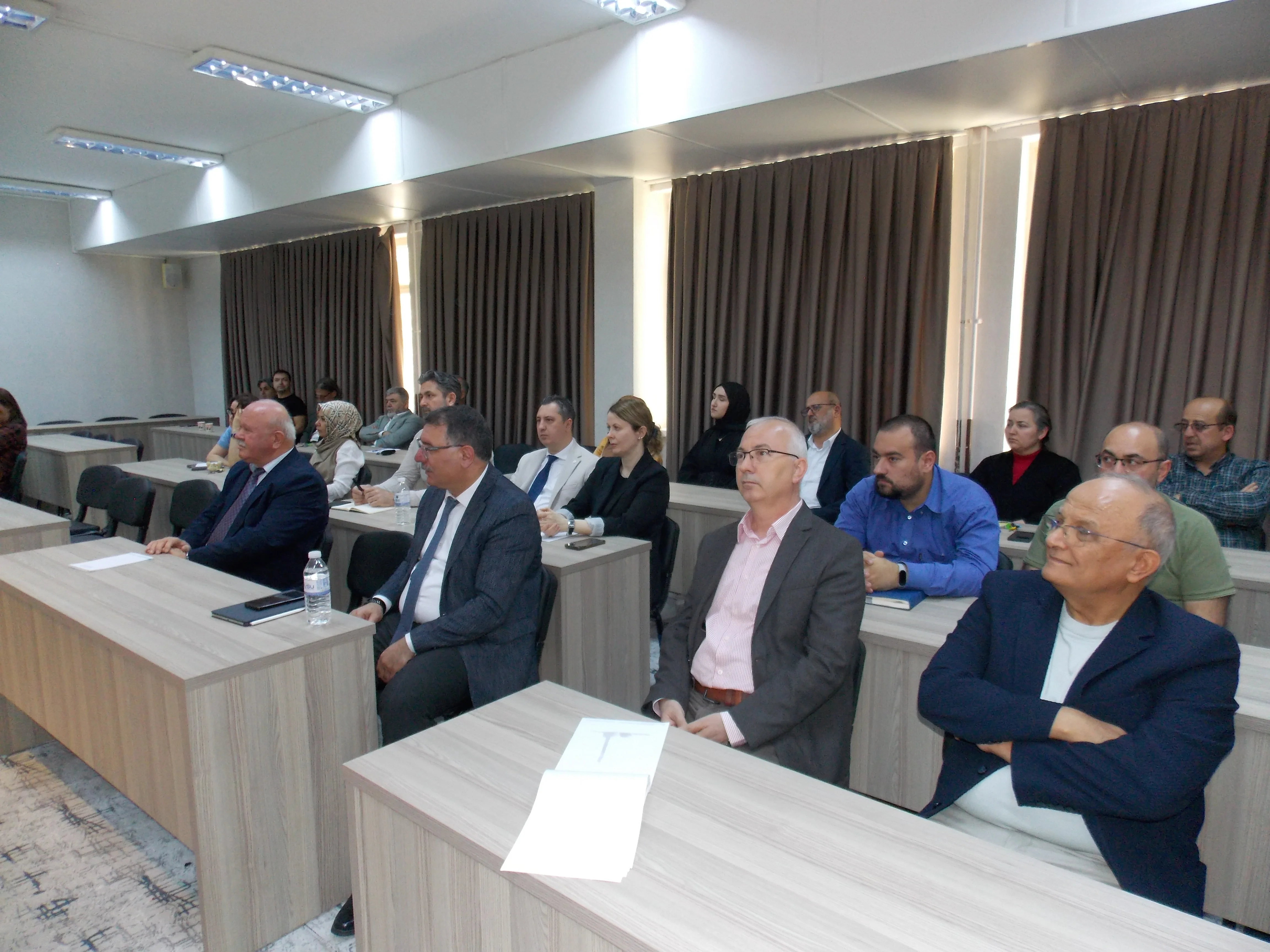 Tarih Bölümü Akademisyenleri ARDEK ile Araştırma Süreçlerini Güçlendiriyor